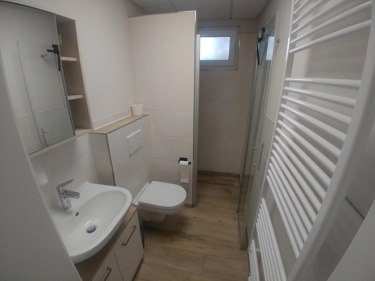 Monteur- Und Ferienwohnung Gemmer 52Qm Herold Екстер'єр фото